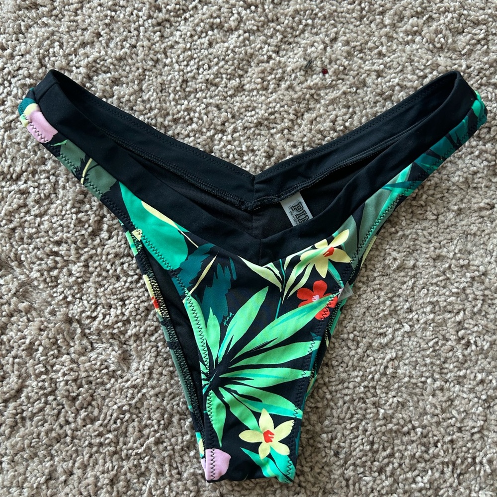 PINK Victoria's Secret Leaf Print Bikini Bottom